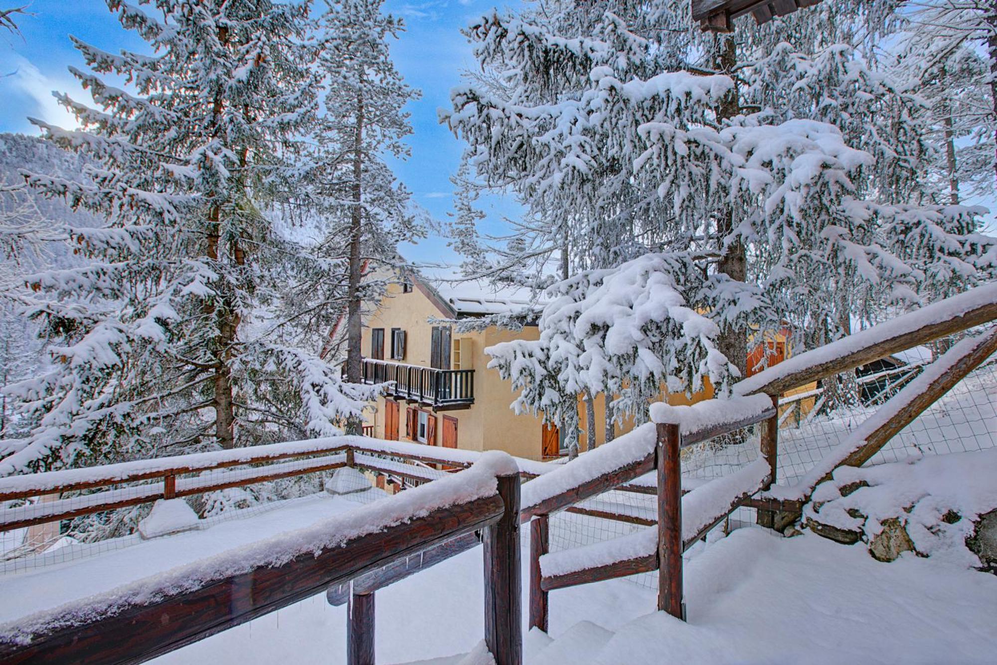 Appartamento La Marmotta Mountain Retreat - Happy Rentals Claviere Luaran gambar